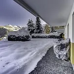 Diana 33